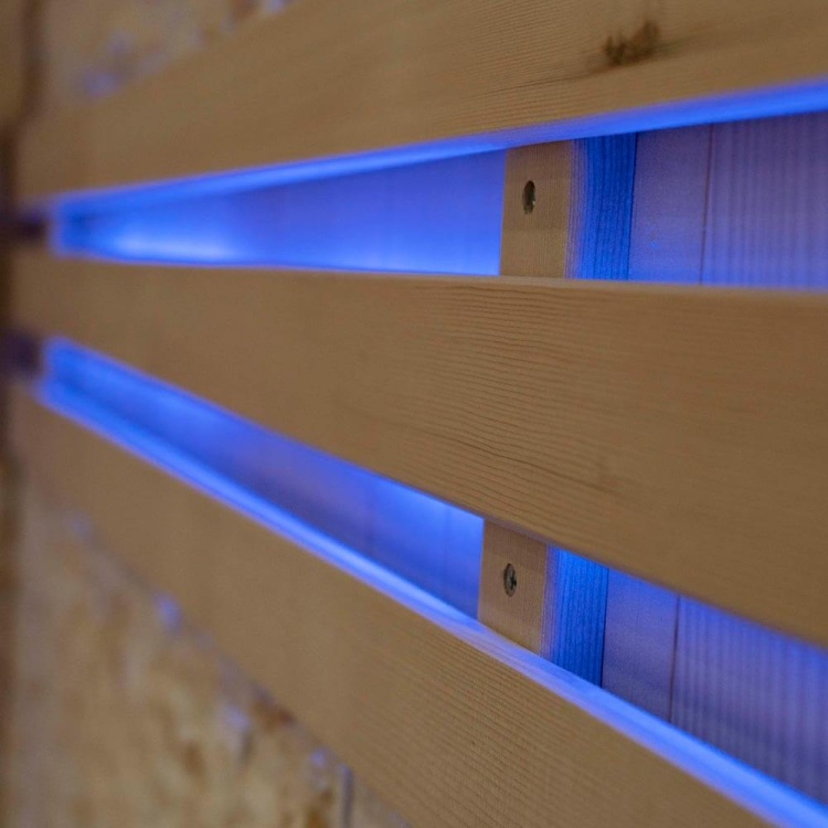 6 osobowa sauna finska sucha CERLUX BIG XL z piecem 8kW i scianką z imitacją kamienia244332.jpg