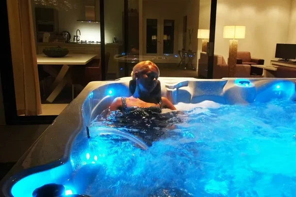 Jacuzzi relax232.webp