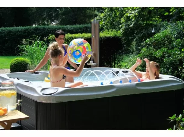 jacuzzi EUPHORIA 4.webp