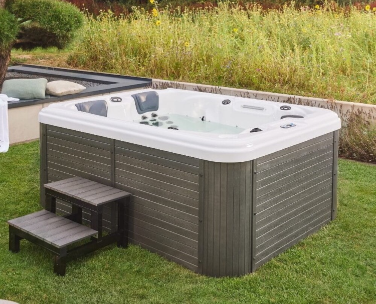 Jacuzzi LAGUNA