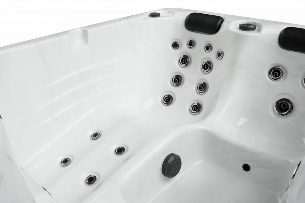 SPA56_08.jpg