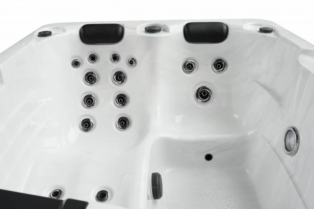 SPA56_07.jpg