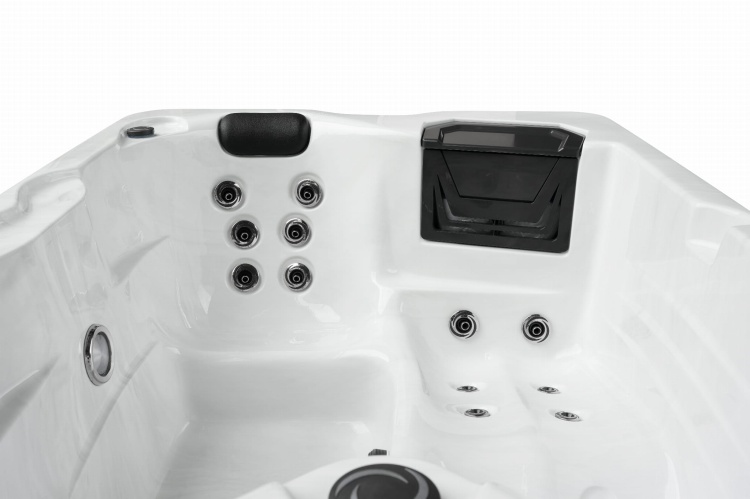SPA56_05.jpg