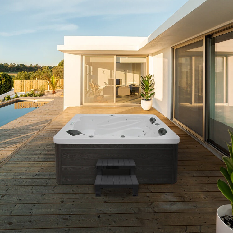 Jacuzzi SUNNY e.jpg